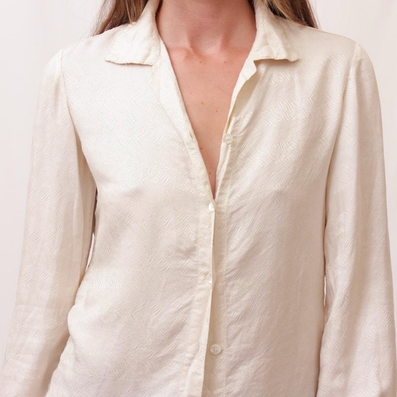 Ivory patterned button down - Picture 1 of 12